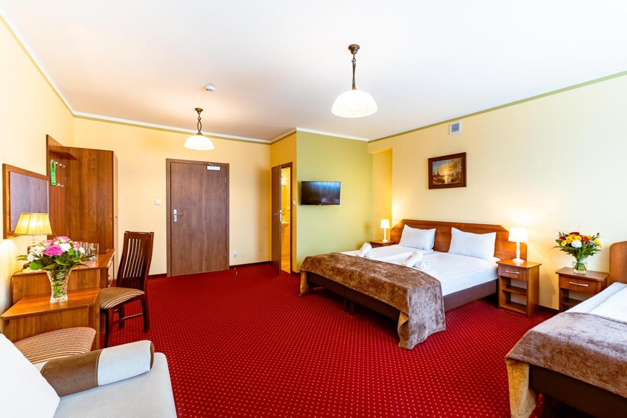 Hotel Kasztelan Dobczyce Exterior photo